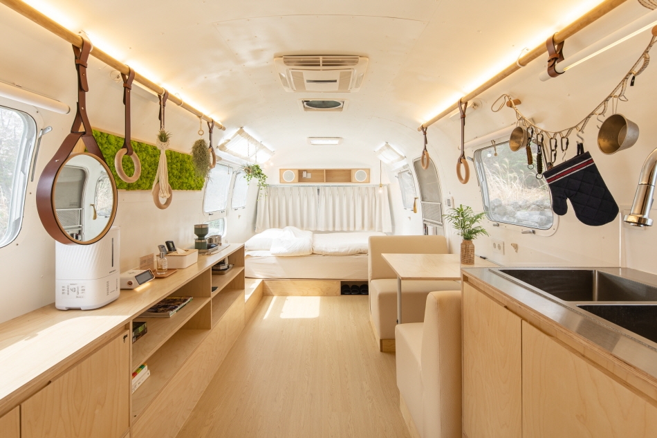 Cozy Caravan