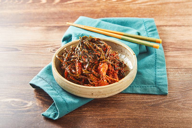 Read more about the article “Grandma’s Secret Bitter Lettuce Delight: The Story of Aged Kimchi”