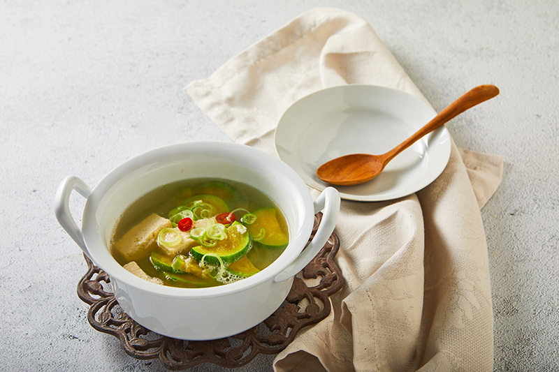 Read more about the article “My Delightful Zucchini and Salted Shrimp Jjigae”