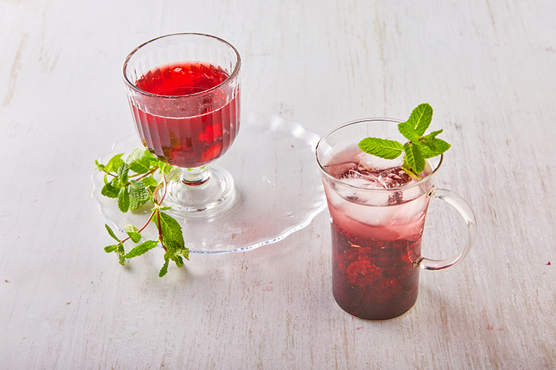 Read more about the article My Favorite Summer Refresher: Iced Black Raspberry Tea (복분자냉차)