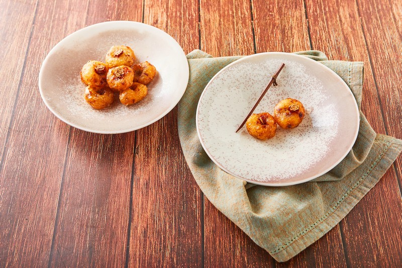You are currently viewing Grandma’s Signature Delicacy: Pan-Fried Jujube Rice Cake