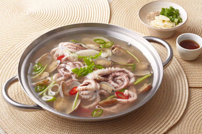 Read more about the article “My Grandma’s Legendary Octopus Stew”