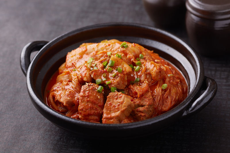 Read more about the article “Savory Delight: Braised Pork Belly and Kimchi”