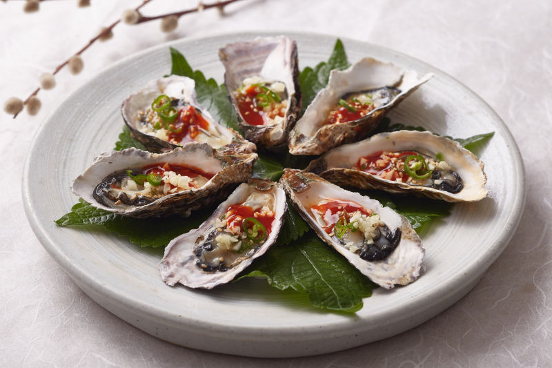 Read more about the article “My Favorite Delicacy: Fresh Oysters (생굴)”