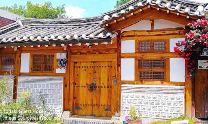 You are currently viewing “Seoul Travel: Todaki Hanok Guest House – Cozy Charm”