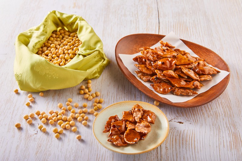 Read more about the article Homemade Soybean Snacks: A Delightful Twist on a Classic