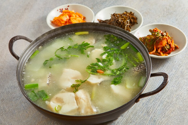 Savoring the Ocean’s Bounty: Patagonian Toothfish Soup (메로지리탕)