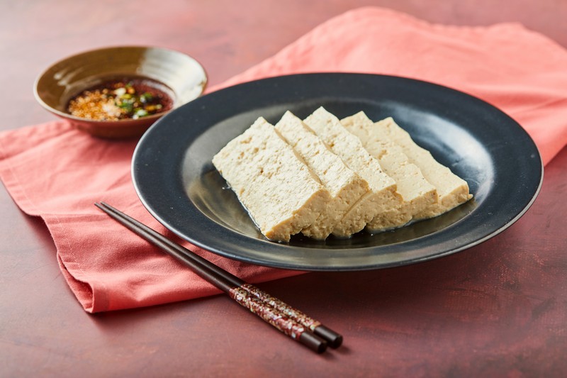 Homemade Delight: Golden Oak Mushroom and Bean Curd (표고손두부)