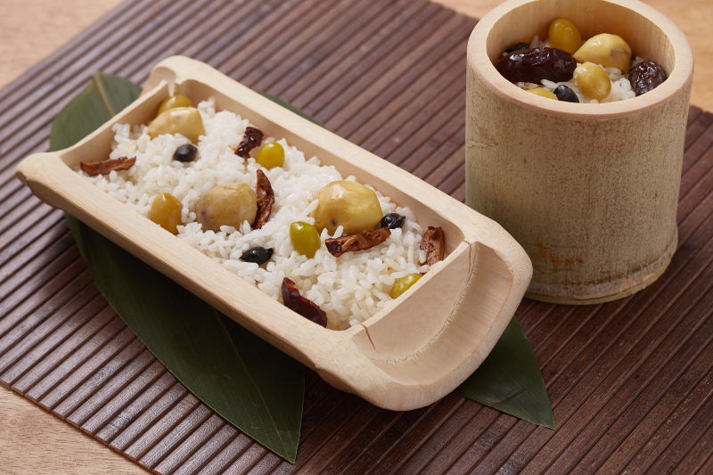 “Savoring the Essence of Tradition: Steamed Rice in Bamboo Tube (대통밥)”