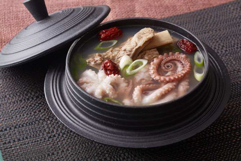 “My Delightful Galbi and Octopus Soup Adventure (갈낙탕)”