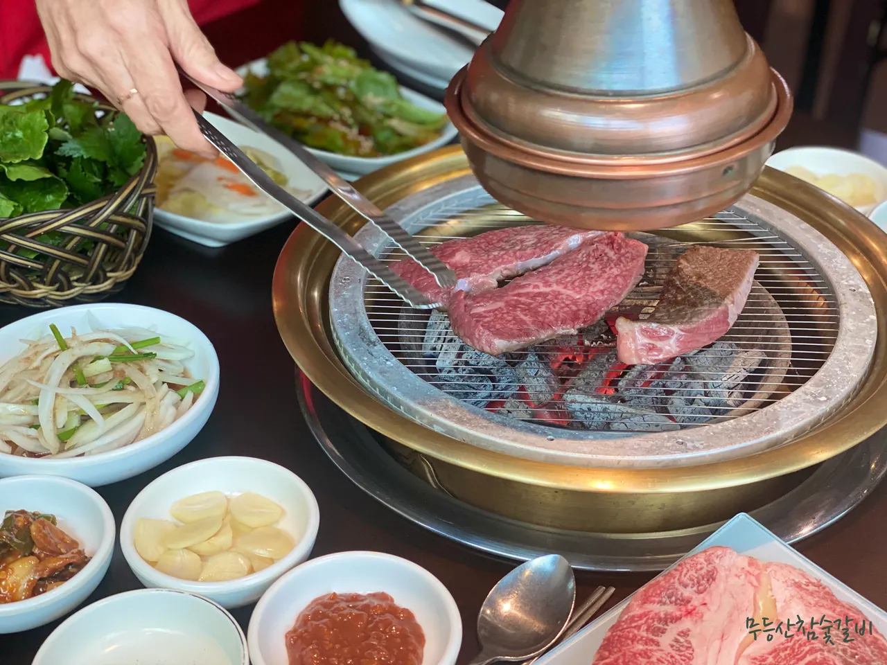 Read more about the article Yongsin-dong, Dongdaemun-gu Galbitang Restaurant Tour: Top 3 Selections in Korea