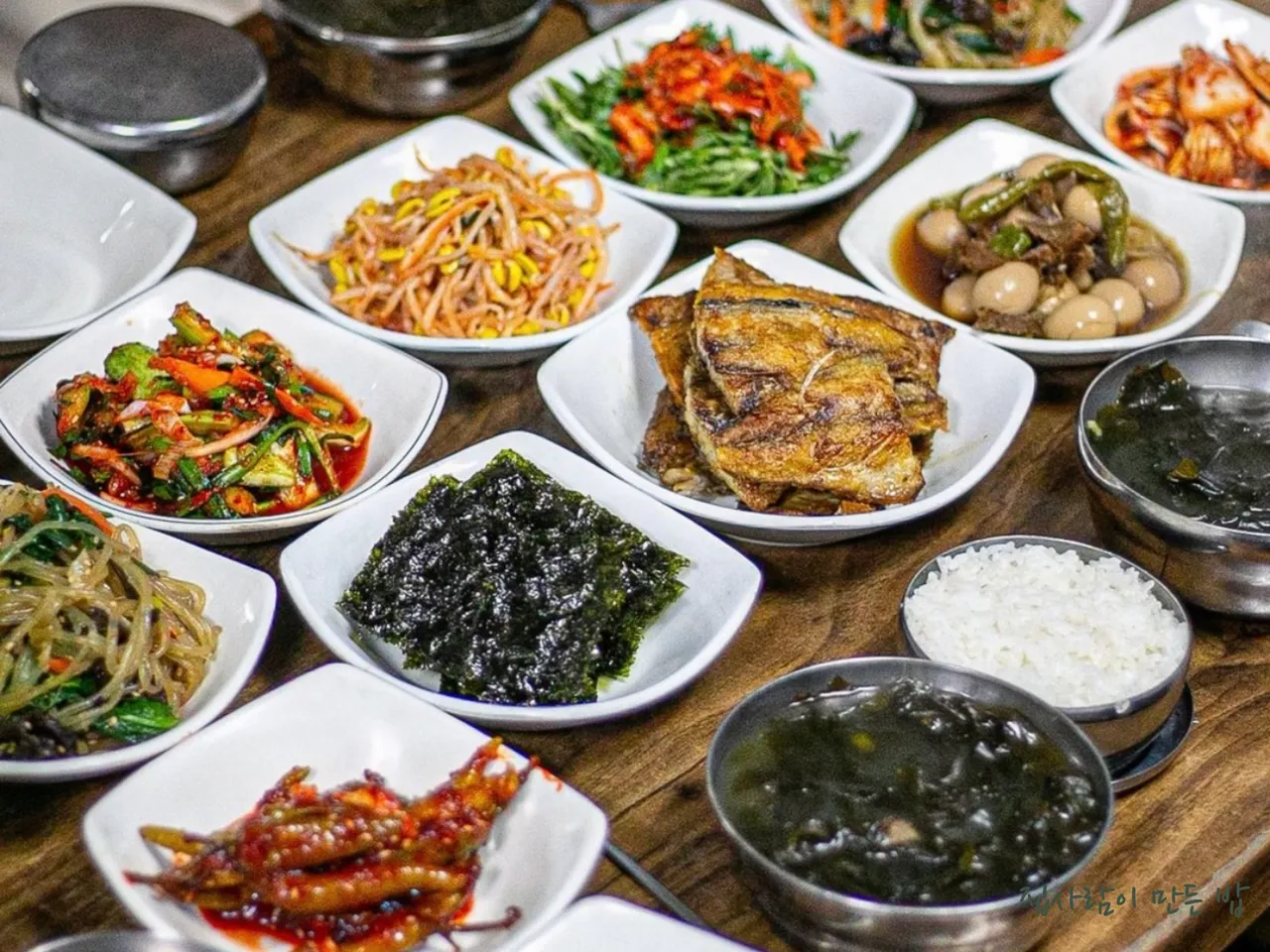 You are currently viewing Complete Guide to 3 Top Korean Stir-fried Pork Restaurants in Seokgwan-dong, Seongbuk-gu