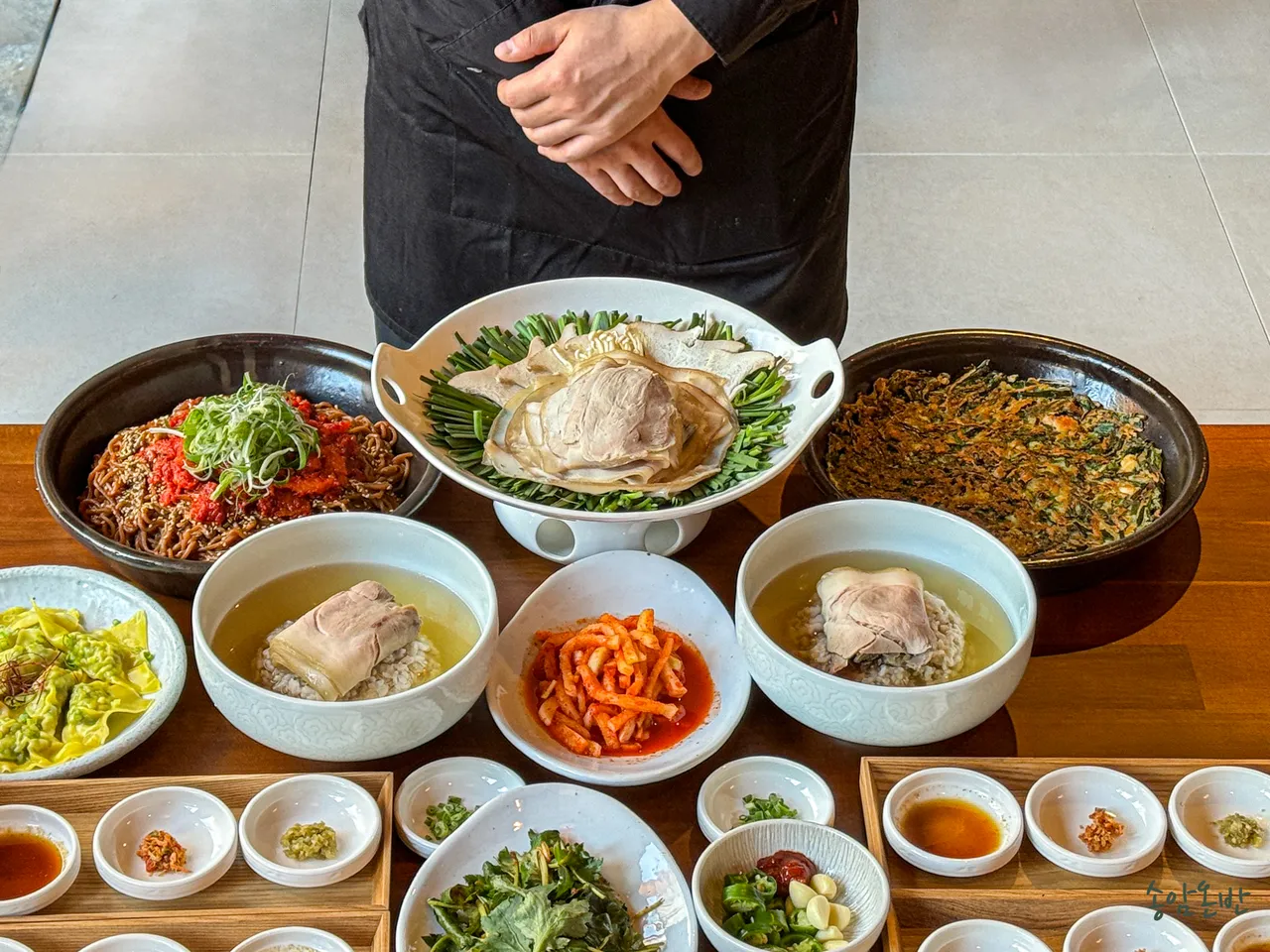 You are currently viewing Sogong-dong, Jung-gu Yukhoe Restaurant Guide: 3 Spots to Savor in Korea